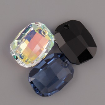 Graphic Pendant 6685 Swarovski Elements